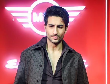 Saif Ali Khan's son Ibrahim calls for peaceful dialogue amid CJP protest, hopes student 'unrest is resolved without more harm' Saif Ali Khan's son Ibrahim calls for peaceful dialogue amid CJP protest, hopes student 'unrest is resolved without more harm'