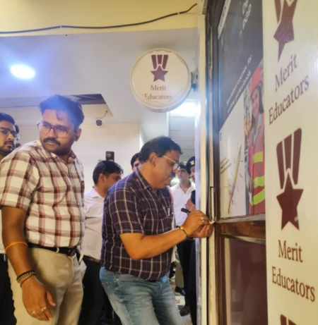 ग्रेटर नोएडा में फायर सेफ्टी नियमों पर सख्ती, अग्निशमन उपकरण नहीं मिलने पर पांच कोचिंग संस्थान सील ग्रेटर नोएडा में फायर सेफ्टी नियमों पर सख्ती, अग्निशमन उपकरण नहीं मिलने पर पांच कोचिंग संस्थान सील