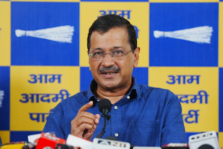 अरविंद केजरीवाल ने केंद्र सरकार से पूछा सवाल, सबूत नहीं तो फास्ट ट्रैक कोर्ट का क्या मतलब अरविंद केजरीवाल ने केंद्र सरकार से पूछा सवाल, सबूत नहीं तो फास्ट ट्रैक कोर्ट का क्या मतलब