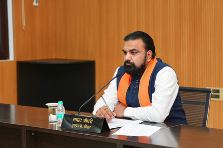 भरत तिवारी एनकाउंटर मामले में बड़ी प्रशासनिक कार्रवाई, जगदीशपुर एसडीएम संजीत कुमार पटना मुख्यालय अटैच भरत तिवारी एनकाउंटर मामले में बड़ी प्रशासनिक कार्रवाई, जगदीशपुर एसडीएम संजीत कुमार पटना मुख्यालय अटैच