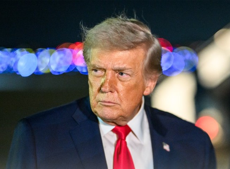 Trump defends pursuit of leak sources Trump defends pursuit of leak sources