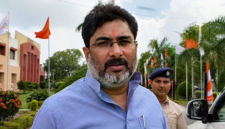 सम्राट सरकार के 100 दिन पूरे होने पर एनडीए नेताओं ने दी बधाई, विकास-सुशासन के दावों को दोहराया सम्राट सरकार के 100 दिन पूरे होने पर एनडीए नेताओं ने दी बधाई, विकास-सुशासन के दावों को दोहराया