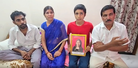 बेटी की कमी कोई फैसला पूरा नहीं कर सकता, धर्मेंद्र प्रधान के इस्तीफे पर आकांक्षा चतुर्वेदी का परिवार बेटी की कमी कोई फैसला पूरा नहीं कर सकता, धर्मेंद्र प्रधान के इस्तीफे पर आकांक्षा चतुर्वेदी का परिवार