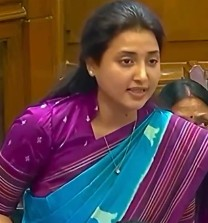 सपा विधायक रागिनी सोनकर ने योगी सरकार पर लगाए शिक्षा की अनदेखी के आरोप, बुलडोजर राजनीति पर घेरा सपा विधायक रागिनी सोनकर ने योगी सरकार पर लगाए शिक्षा की अनदेखी के आरोप, बुलडोजर राजनीति पर घेरा
