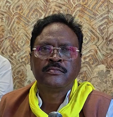 पेपर लीक के विरोध प्रदर्शन पर बोले सुभासपा के विधायक बेदीराम, छात्रों से ज्यादा भड़काने वाले लोग थे पेपर लीक के विरोध प्रदर्शन पर बोले सुभासपा के विधायक बेदीराम, छात्रों से ज्यादा भड़काने वाले लोग थे