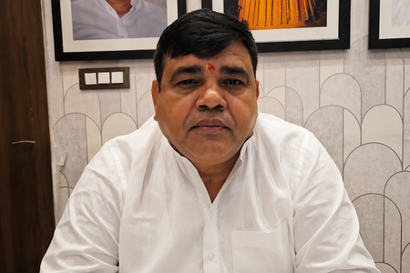 केवल इस्तीफों से पेपर लीक नहीं रुकेगा, सख्त कार्रवाई जरूरी राजद प्रवक्ता शक्ति सिंह यादव केवल इस्तीफों से पेपर लीक नहीं रुकेगा, सख्त कार्रवाई जरूरी राजद प्रवक्ता शक्ति सिंह यादव