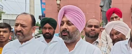 सफाई कर्मचारियों पर लाठीचार्ज के विरोध में पूरा पंजाब बंद कुलदीप सिंह ढिल्लों सफाई कर्मचारियों पर लाठीचार्ज के विरोध में पूरा पंजाब बंद कुलदीप सिंह ढिल्लों