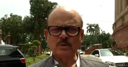 भारतीय हॉकी टीम की जर्सी का रंग बदलने पर विपक्षी नेताओं ने जताई निराशा भारतीय हॉकी टीम की जर्सी का रंग बदलने पर विपक्षी नेताओं ने जताई निराशा