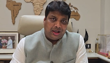 राहुल गांधी पर रोहन गुप्ता का तंज, पूछा- कब तक विक्टिम कार्ड खेलते रहेंगे? राहुल गांधी पर रोहन गुप्ता का तंज, पूछा- कब तक विक्टिम कार्ड खेलते रहेंगे?