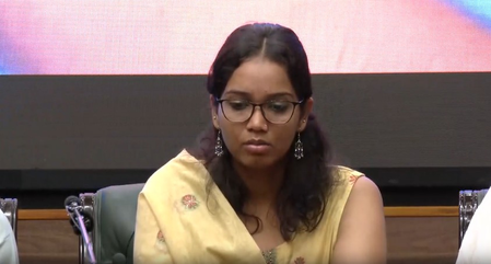 जंतर-मंतर हिंसा में घायल पुलिसकर्मियों के परिवारों ने सुनाई आपबीती, बोले-हिंसा का पूरा सच आए सामने जंतर-मंतर हिंसा में घायल पुलिसकर्मियों के परिवारों ने सुनाई आपबीती, बोले-हिंसा का पूरा सच आए सामने