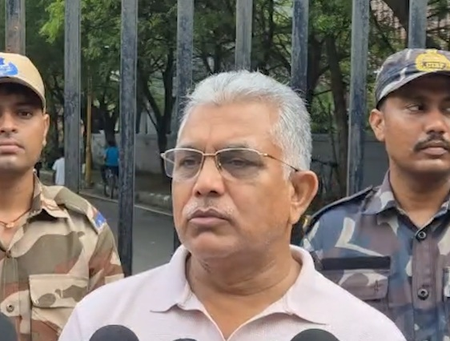 सोशल मीडिया और इंटरनेट से फैल रहा आतंकी नेटवर्क दिलीप घोष सोशल मीडिया और इंटरनेट से फैल रहा आतंकी नेटवर्क दिलीप घोष