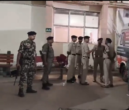 बिहार में नगर परिषद के कार्यपालक पदाधिकारी विमल कुमार की हत्या, कारणों की जांच में जुटी पुलिस बिहार में नगर परिषद के कार्यपालक पदाधिकारी विमल कुमार की हत्या, कारणों की जांच में जुटी पुलिस