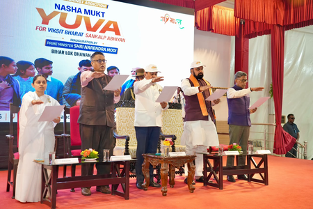 बिहार में शराबबंदी के सकारात्मक परिणाम, नशामुक्त समाज की दिशा में आगे बढ़ रहा राज्य सम्राट चौधरी बिहार में शराबबंदी के सकारात्मक परिणाम, नशामुक्त समाज की दिशा में आगे बढ़ रहा राज्य सम्राट चौधरी