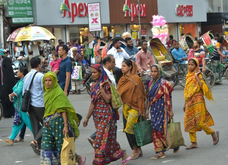 CNG shortage, high fares disrupts life in Bangladesh CNG shortage, high fares disrupts life in Bangladesh