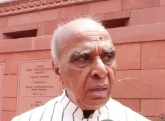 भाजपा सांसदों ने विपक्ष पर बिना वजह संसद की कार्यवाही बाधित करने और बहस से भागने का लगाया आरोप भाजपा सांसदों ने विपक्ष पर बिना वजह संसद की कार्यवाही बाधित करने और बहस से भागने का लगाया आरोप