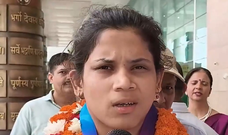 मैं बहुत खुश और प्रशंसकों की बधाइयों के लिए आभारी हूं उन्नति शर्मा