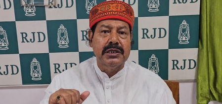 बिहार राजद में बढ़ी अंदरूनी खींचतान की चर्चा, भाई वीरेंद्र के बयान से सियासी हलचल तेज