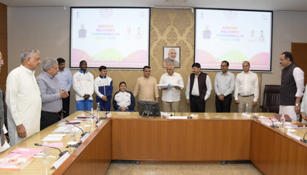 सीडब्ल्यूजी 2026 सीएम-डिप्टी सीएम ने बढ़ाया खिलाड़ियों का मान, गुजरात के स्पोर्ट्स इंफ्रास्ट्रक्चर के इस्तेमाल की पेशकश