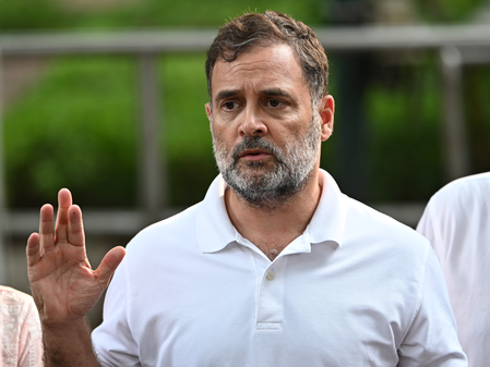 राहुल गांधी ने रांची में आंदोलनकारी छात्रों से की बात, मांगों की सूची मांगी राहुल गांधी ने रांची में आंदोलनकारी छात्रों से की बात, मांगों की सूची मांगी