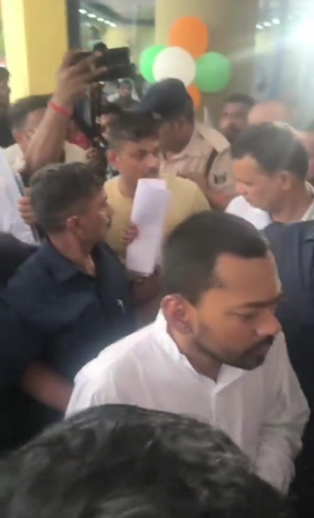 Patients' families raise treatment, Ayushman scheme concerns before Bihar Health Minister at Patna hospital