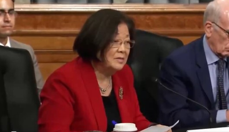 US Democrats move to block Trump immigration rule US Democrats move to block Trump immigration rule