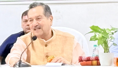 जड़ों से जुड़ें’ से नफरत के खिलाफ राष्ट्रीय मुहिम का शंखनाद, इंद्रेश बोले- धर्म अलग, लेकिन जड़ें और वतन एक जड़ों से जुड़ें’ से नफरत के खिलाफ राष्ट्रीय मुहिम का शंखनाद, इंद्रेश बोले- धर्म अलग, लेकिन जड़ें और वतन एक