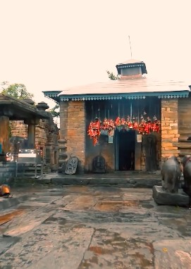 सावन में बैजनाथ मंदिर का महत्व, सीएम धामी ने की श्रद्धालुओं से दर्शन की अपील सावन में बैजनाथ मंदिर का महत्व, सीएम धामी ने की श्रद्धालुओं से दर्शन की अपील