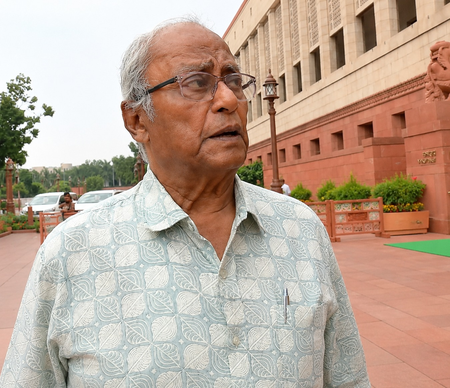 ममता बनर्जी पर हमले का विपक्ष ने किया विरोध, कहा-पश्चिम बंगाल में कानून व्यवस्था खत्म, कोई सुरक्षित नहीं