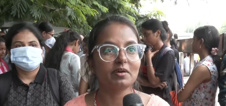 बिहार में बीपीएससी के छात्रों और बीटीएससी के सफल अभ्यर्थियों ने अपनी मांगों को लेकर किया प्रदर्शन बिहार में बीपीएससी के छात्रों और बीटीएससी के सफल अभ्यर्थियों ने अपनी मांगों को लेकर किया प्रदर्शन