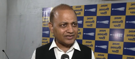 लाइसेंस विधायक नहीं देते, होटल अग्निकांड को लेकर सोमनाथ भारती ने भाजपा को घेरा लाइसेंस विधायक नहीं देते, होटल अग्निकांड को लेकर सोमनाथ भारती ने भाजपा को घेरा