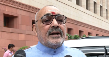 एफसीआरए बिल से लेकर झारखंड में छात्रों के आंदोलन तक, सत्ता पक्ष और विपक्ष आमने-सामने एफसीआरए बिल से लेकर झारखंड में छात्रों के आंदोलन तक, सत्ता पक्ष और विपक्ष आमने-सामने