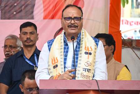 ब्रजेश पाठक की राहुल गांधी को चुनौती, कहा-गृह मंत्री जवाब देने आ रहे हैं, चर्चा से मत भागिए ब्रजेश पाठक की राहुल गांधी को चुनौती, कहा-गृह मंत्री जवाब देने आ रहे हैं, चर्चा से मत भागिए