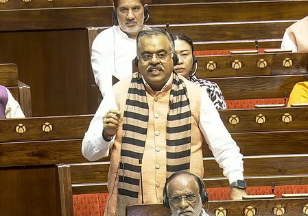 पंजाब में सीबीआई जांच पर सियासत तेज, भाजपा ने कहा- केंद्र ने नहीं भेजी सीबीआई, हाईकोर्ट के आदेश पर हुई एफआईआर पंजाब में सीबीआई जांच पर सियासत तेज, भाजपा ने कहा- केंद्र ने नहीं भेजी सीबीआई, हाईकोर्ट के आदेश पर हुई एफआईआर