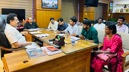 सतीशन सरकार के आश्वासनों के बाद केरल में 17 दिन का यूपीएसटी आंदोलन हुआ खत्म सतीशन सरकार के आश्वासनों के बाद केरल में 17 दिन का यूपीएसटी आंदोलन हुआ खत्म