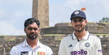 गाले टेस्ट भारत ने टॉस जीत चुनी बल्लेबाजी, श्रीलंका के लिए केशर नुवांथा का डेब्यू गाले टेस्ट भारत ने टॉस जीत चुनी बल्लेबाजी, श्रीलंका के लिए केशर नुवांथा का डेब्यू
