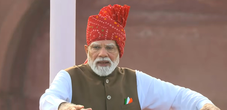 स्वतंत्रता दिवस 2026 लालकिले की प्राचीर से पीएम मोदी ने देश के सामने शक्ति की सप्त धारा का किया आह्वान स्वतंत्रता दिवस 2026 लालकिले की प्राचीर से पीएम मोदी ने देश के सामने शक्ति की सप्त धारा का किया आह्वान