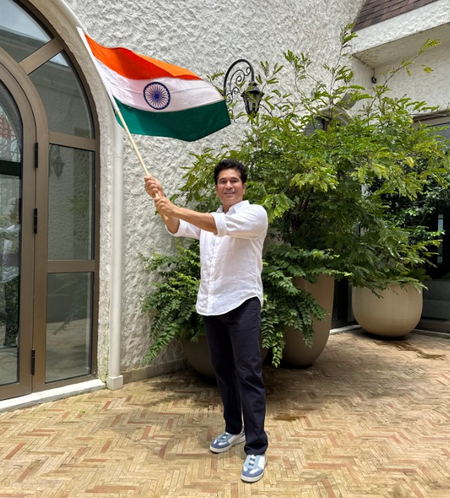 बीसीसीआई, जय शाह, तेंदुलकर, लक्ष्मण, गंभीर, कुंबले ने दी स्वतंत्रता दिवस की बधाई बीसीसीआई, जय शाह, तेंदुलकर, लक्ष्मण, गंभीर, कुंबले ने दी स्वतंत्रता दिवस की बधाई