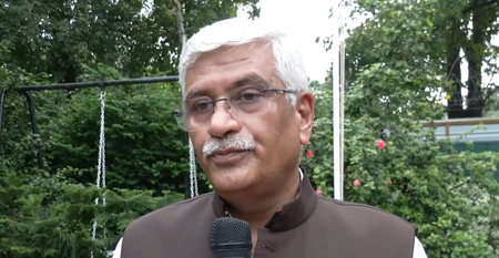 लालकिले पर स्वतंत्रता दिवस समारोह में राहुल और खड़गे की गैरमौजूदगी पर केंद्रीय मंत्री ने दी प्रतिक्रिया लालकिले पर स्वतंत्रता दिवस समारोह में राहुल और खड़गे की गैरमौजूदगी पर केंद्रीय मंत्री ने दी प्रतिक्रिया