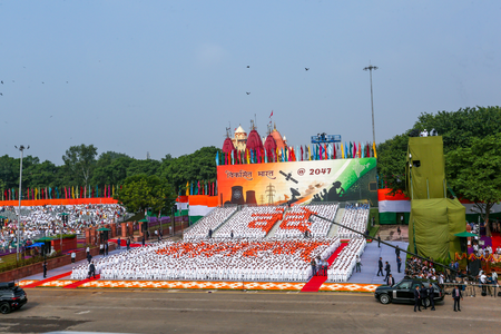 2014 के स्वतंत्रता दिवस पर पीएम मोदी ने खुद तोड़ा था प्रधानमंत्री का सुरक्षा प्रोटोकॉल, मोदी स्टोरी ने जारी की वीडियो 2014 के स्वतंत्रता दिवस पर पीएम मोदी ने खुद तोड़ा था प्रधानमंत्री का सुरक्षा प्रोटोकॉल, मोदी स्टोरी ने जारी की वीडियो