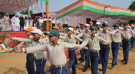 शहीदों के बलिदान से मिली आजादी, युवा पीढ़ी ले प्रेरणा विधायक ओम प्रकाश यादव शहीदों के बलिदान से मिली आजादी, युवा पीढ़ी ले प्रेरणा विधायक ओम प्रकाश यादव