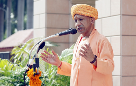 140 करोड़ भारतवासियों के समान योगदान से ही बनी रहेगी आजादी सीएम योगी 140 करोड़ भारतवासियों के समान योगदान से ही बनी रहेगी आजादी सीएम योगी
