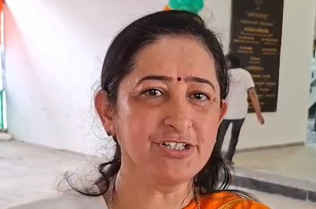 महिला आरक्षण विधेयक पर बोलीं वडोदरा की महिलाएं- प्रधानमंत्री मोदी ने हक की बात की महिला आरक्षण विधेयक पर बोलीं वडोदरा की महिलाएं- प्रधानमंत्री मोदी ने हक की बात की