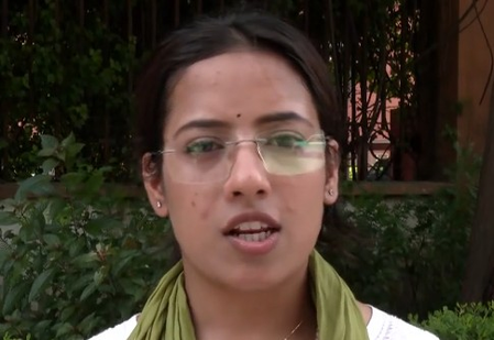 डीयू के छात्रों ने कहा- देश के जेन-जी का ख्याल रखते हैं पीएम मोदी डीयू के छात्रों ने कहा- देश के जेन-जी का ख्याल रखते हैं पीएम मोदी