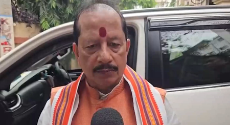लखीसराय भगदड़ मंत्री विजय कुमार सिन्हा घटनास्थल के लिए रवाना, बोले- जांच के बाद जिम्मेदार लोगों पर होगी कार्रवाई लखीसराय भगदड़ मंत्री विजय कुमार सिन्हा घटनास्थल के लिए रवाना, बोले- जांच के बाद जिम्मेदार लोगों पर होगी कार्रवाई