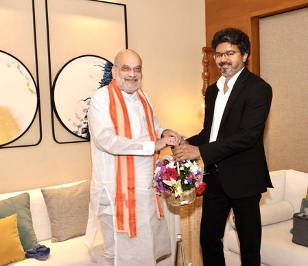 चेन्नई पहुंचे गृह मंत्री अमित शाह, दक्षिणी क्षेत्रीय परिषद की बैठक की करेंगे अध्यक्षता चेन्नई पहुंचे गृह मंत्री अमित शाह, दक्षिणी क्षेत्रीय परिषद की बैठक की करेंगे अध्यक्षता