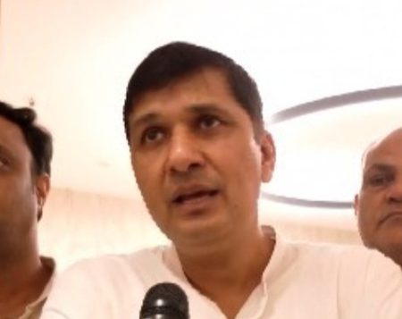 कल्याणपुरी में युवक की हत्या को लेकर आप ने कानून व्यवस्था पर उठाए सवाल कल्याणपुरी में युवक की हत्या को लेकर आप ने कानून व्यवस्था पर उठाए सवाल