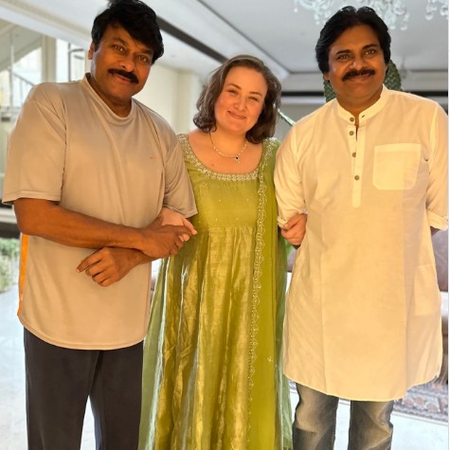 पवन कल्याण की पत्नी अन्ना कोनिडेला ने चिरंजीवी को बताया परिवार का गाइड, शेयर की खास तस्वीर पवन कल्याण की पत्नी अन्ना कोनिडेला ने चिरंजीवी को बताया परिवार का गाइड, शेयर की खास तस्वीर