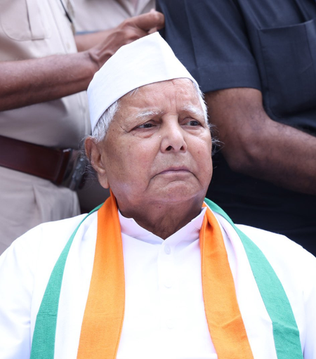 बिहार संजय झा के फरक्का बयान पर भड़के लालू प्रसाद यादव, बोले- पहले इतिहास और भूगोल समझें