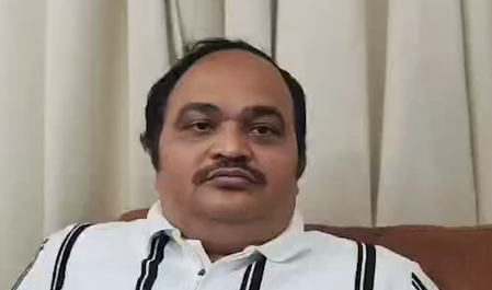 वंदे मातरम पर विवाद नहीं होना चाहिए, कानून के अनुसार छह पद गाने चाहिए आनंद दुबे