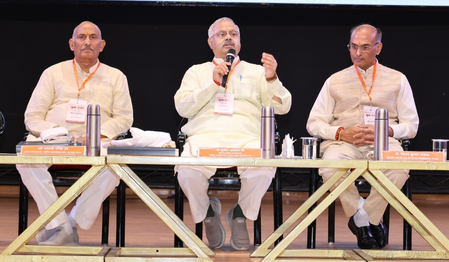 भारत राजनीति से नहीं, एकता के धर्म से जुड़ा है  सुनील आंबेकर